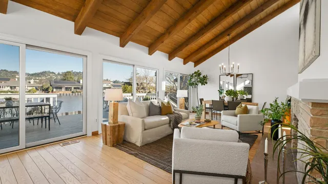 $2,148,000 | 49 Vía La Brisa, Larkspur, CA 94939