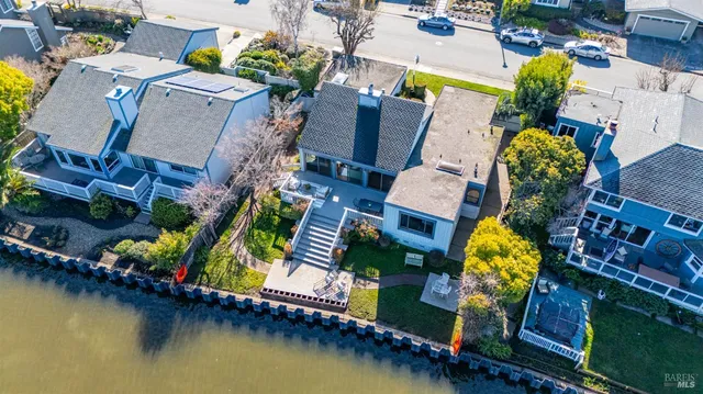 $2,148,000 | 49 Vía La Brisa, Larkspur, CA 94939