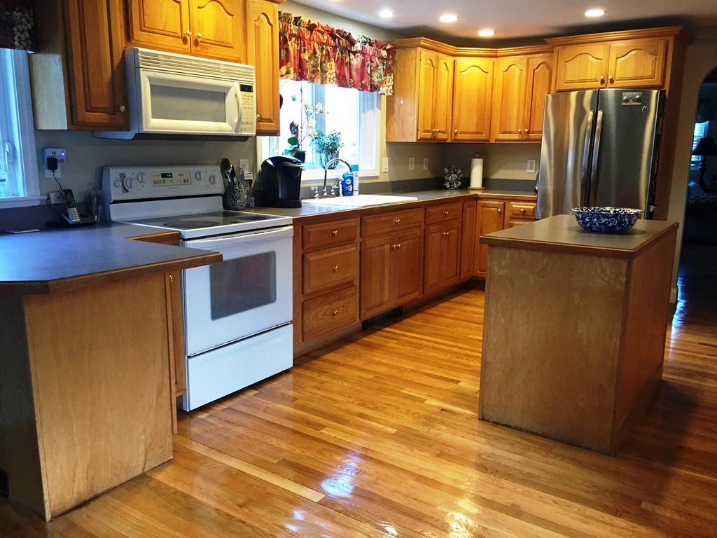 15 Longmeadow Road Scituate, MA 02066 - Photo 8 of 24 Gallery Image 8