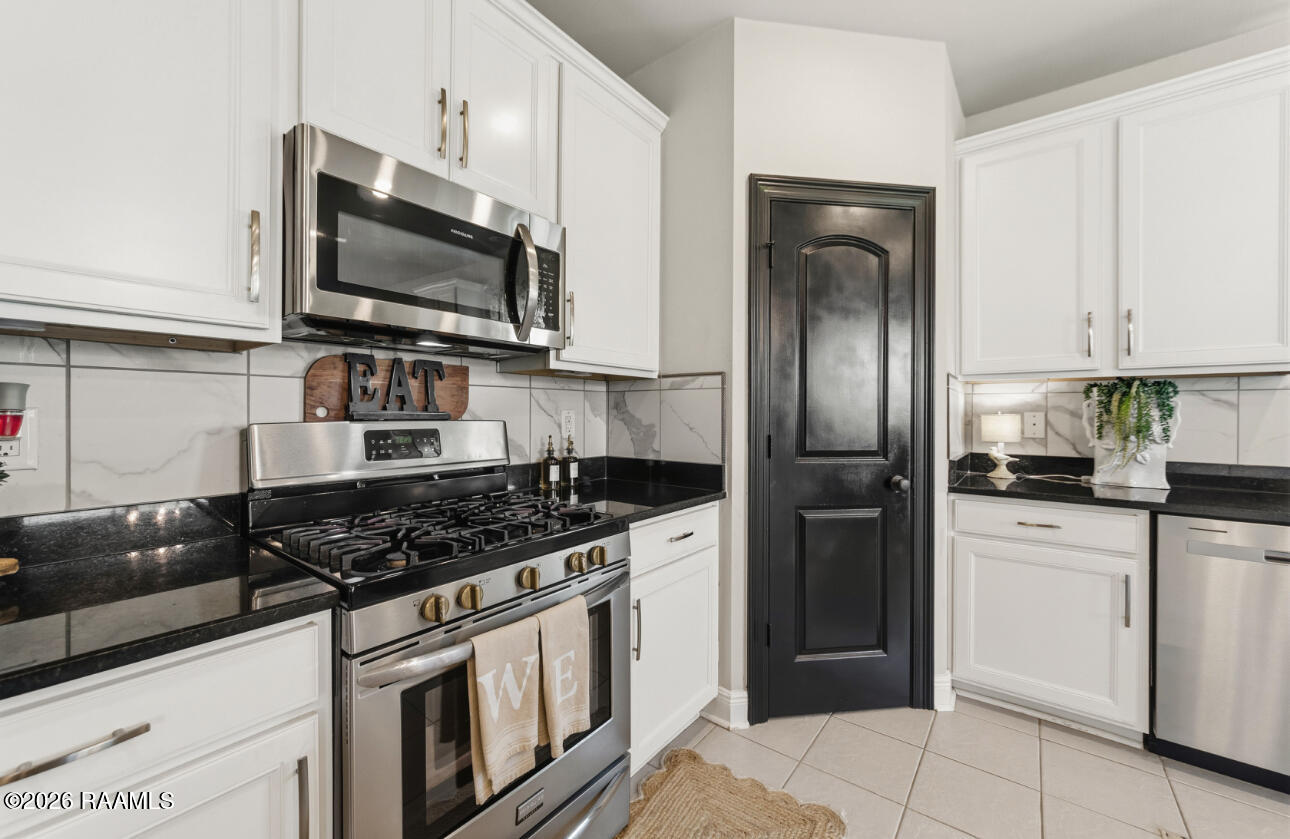 310 Cascade Water Lane Broussard, LA 70518 - Photo 12 of 32 IMG_2683