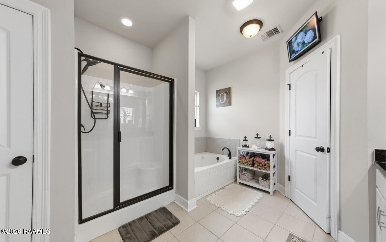 310 Cascade Water Lane Broussard, LA 70518 - Photo 15 of 32 IMG_2686