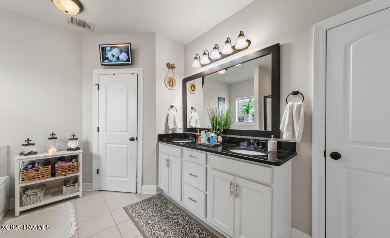 310 Cascade Water Lane Broussard, LA 70518 - Photo 16 of 32 IMG_2687