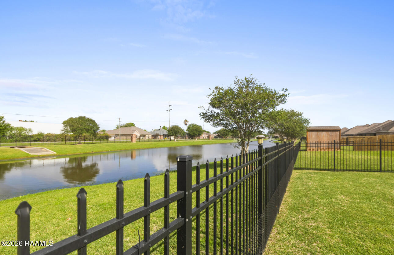 310 Cascade Water Lane Broussard, LA 70518 - Photo 5 of 32 IMG_2668