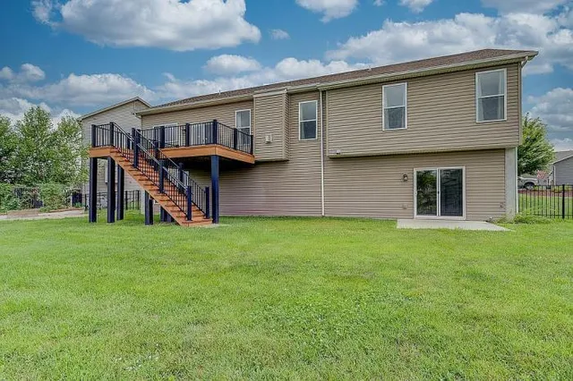 $580,000 | 3689 Sweetwater Crossing Place, St. Charles, MO 63301