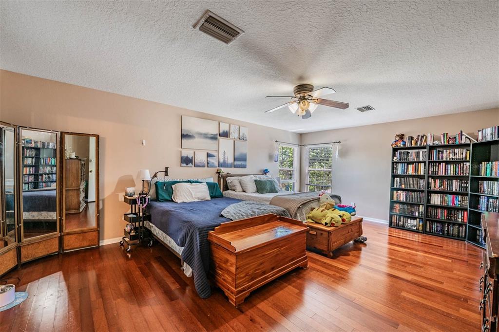 10945 Subtle Trail Drive Riverview, FL 33579 - Photo 30 of 51
