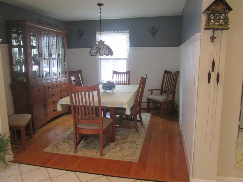 334 Killdeer Road Webster, MA 01570 - Photo 15 of 28 a view of a dining room with furniture