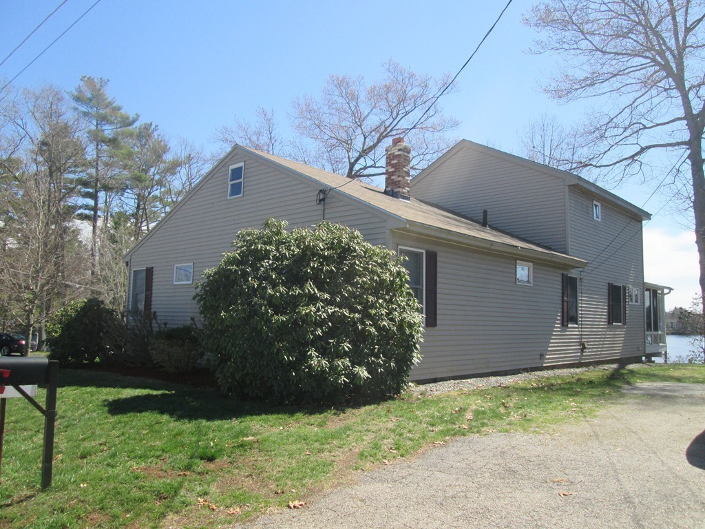 334 Killdeer Road Webster, MA 01570 - Photo 7 of 28