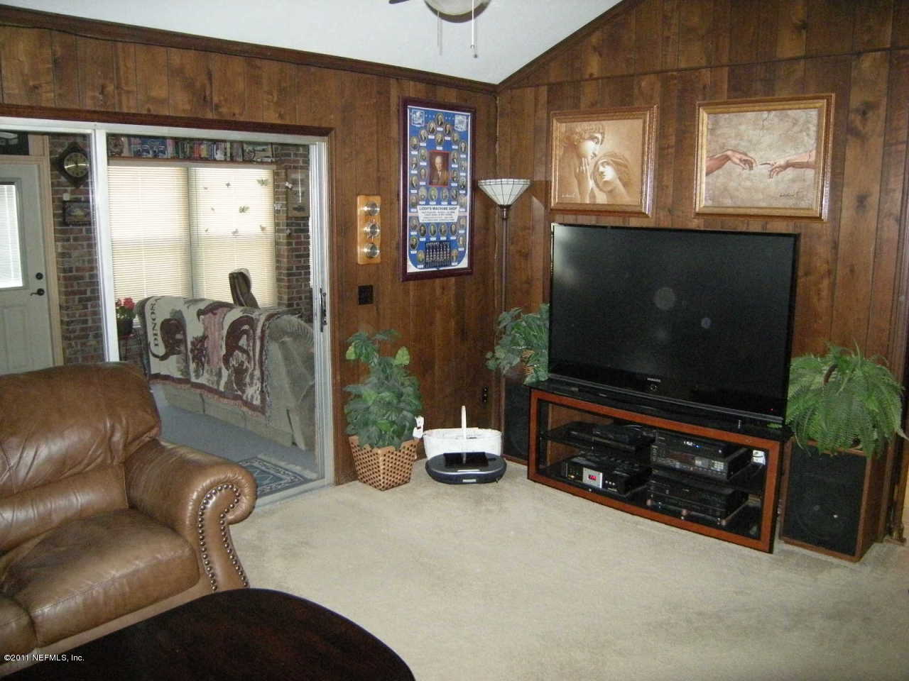 1028 Martinique Road Jacksonville, FL 32216 - Photo 13 of 33 Den 2