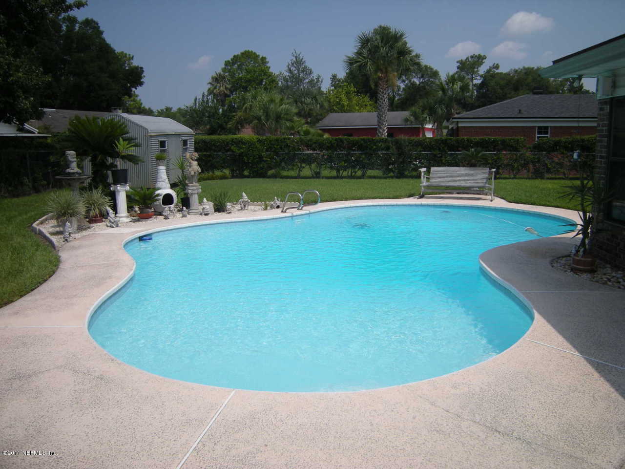 1028 Martinique Road Jacksonville, FL 32216 - Photo 28 of 33 Beautiful Pool