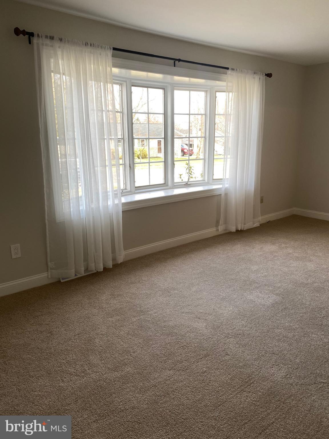 522 Rohach Road Aston, PA 19014 - Photo 15 of 38