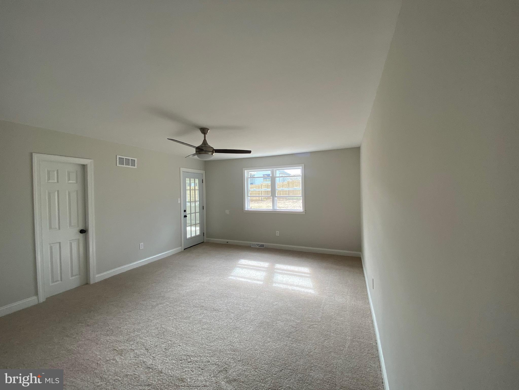 522 Rohach Road Aston, PA 19014 - Photo 22 of 38