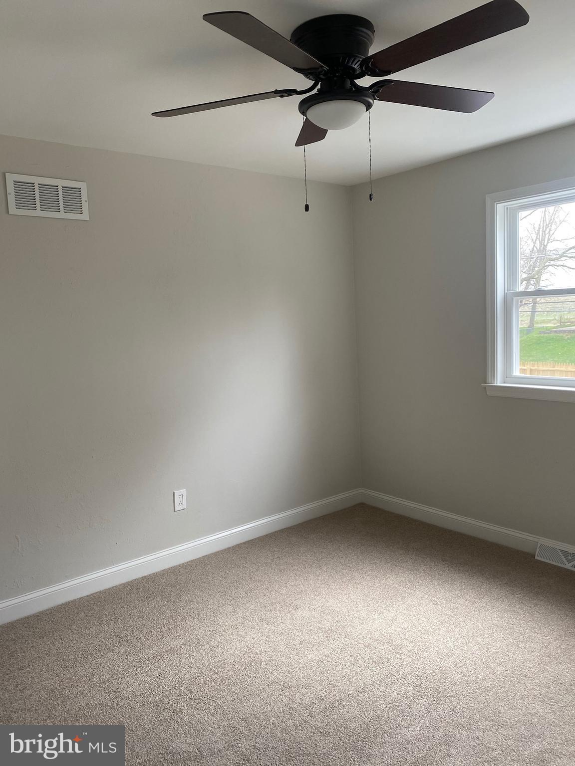 522 Rohach Road Aston, PA 19014 - Photo 30 of 38