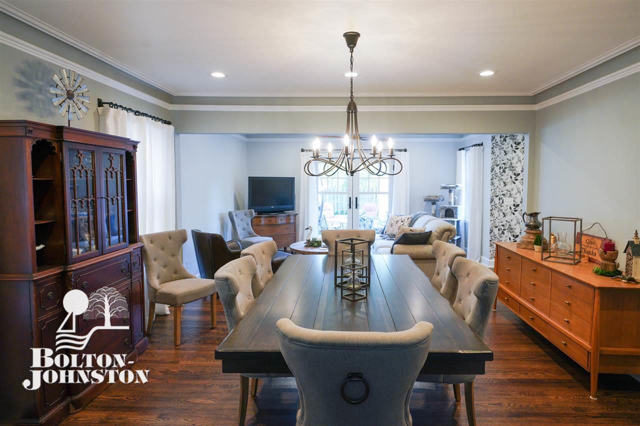 308 Moran Road Grosse Pointe, MI 48236 - Photo 10 of 32 50016262-9.JPG