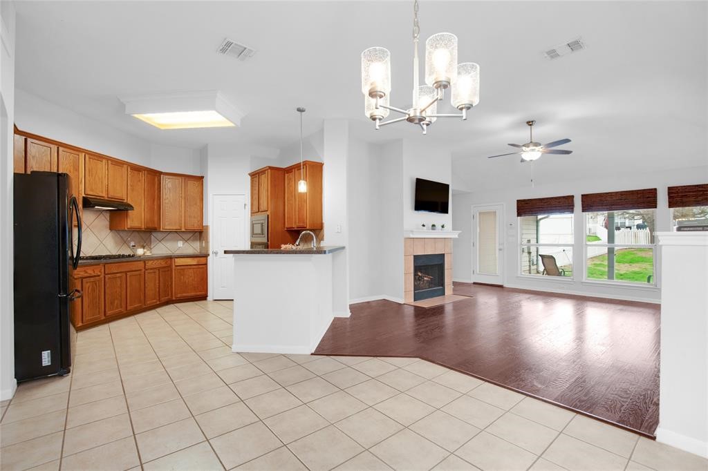 281 Hutton Kyle, TX 78640 - Photo 12 of 37