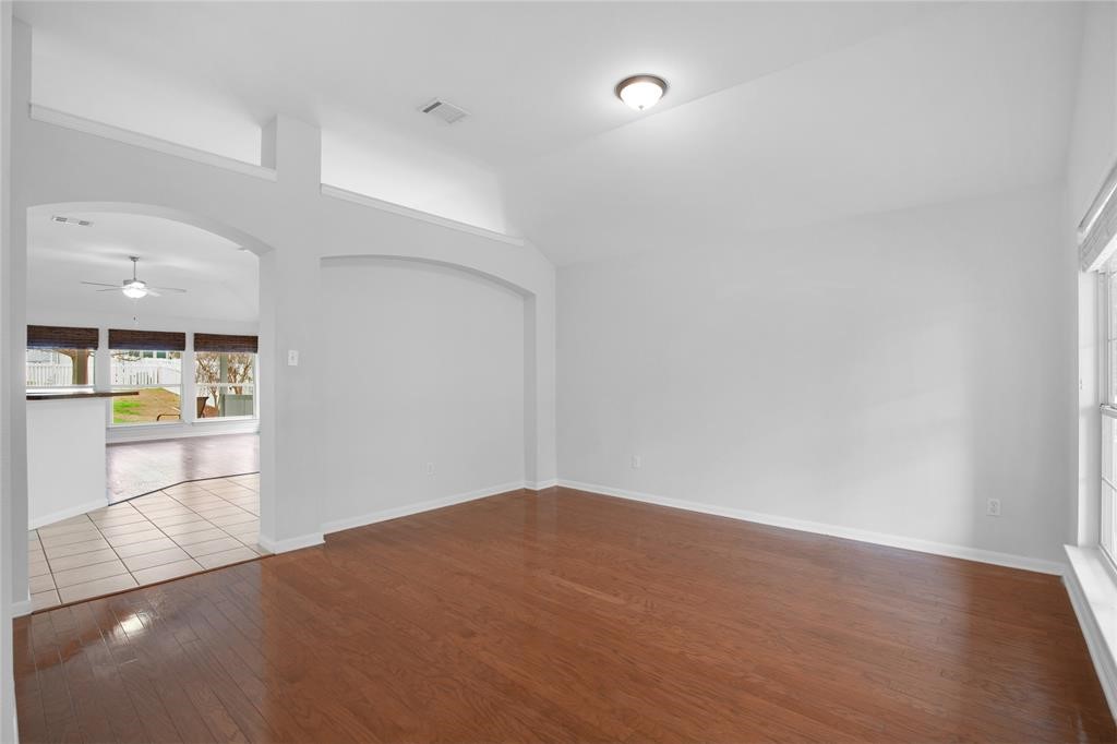 281 Hutton Kyle, TX 78640 - Photo 21 of 37