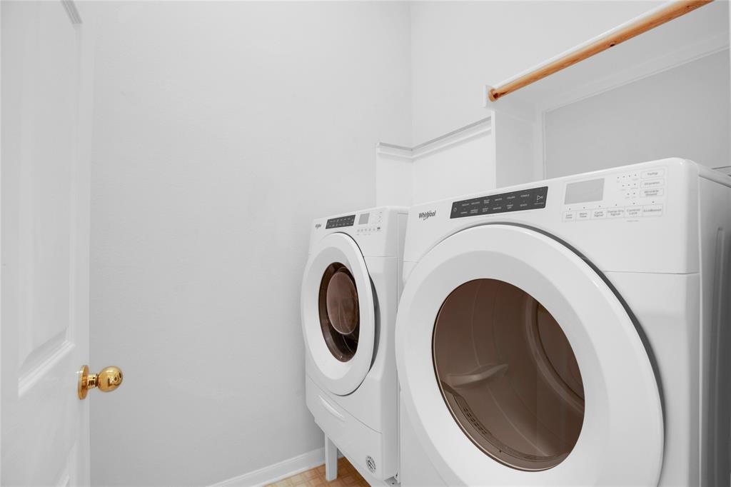 281 Hutton Kyle, TX 78640 - Photo 34 of 37