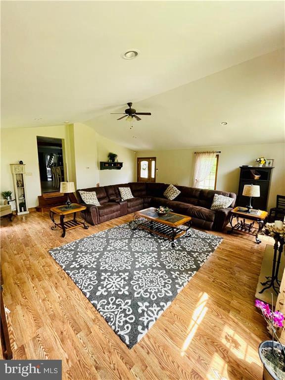 767 Mill Road Lehighton, PA 18235 - Photo 18 of 31 Living Room