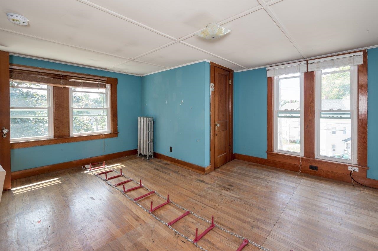 34 Charles Street Rochester, NH 03867 - Photo 25 of 36