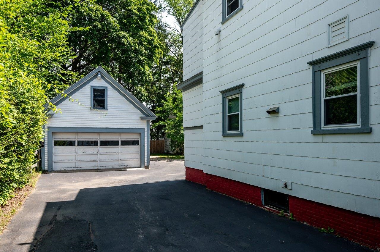 34 Charles Street Rochester, NH 03867 - Photo 31 of 36