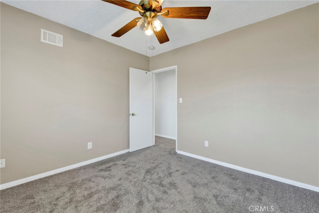 7217 Lonzo Street Tujunga, CA 91042 - Photo 12 of 29