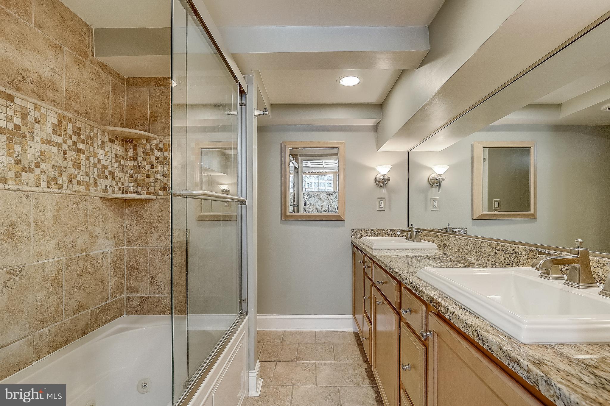 614 Warwick Road Baltimore, MD 21229 - Photo 15 of 44