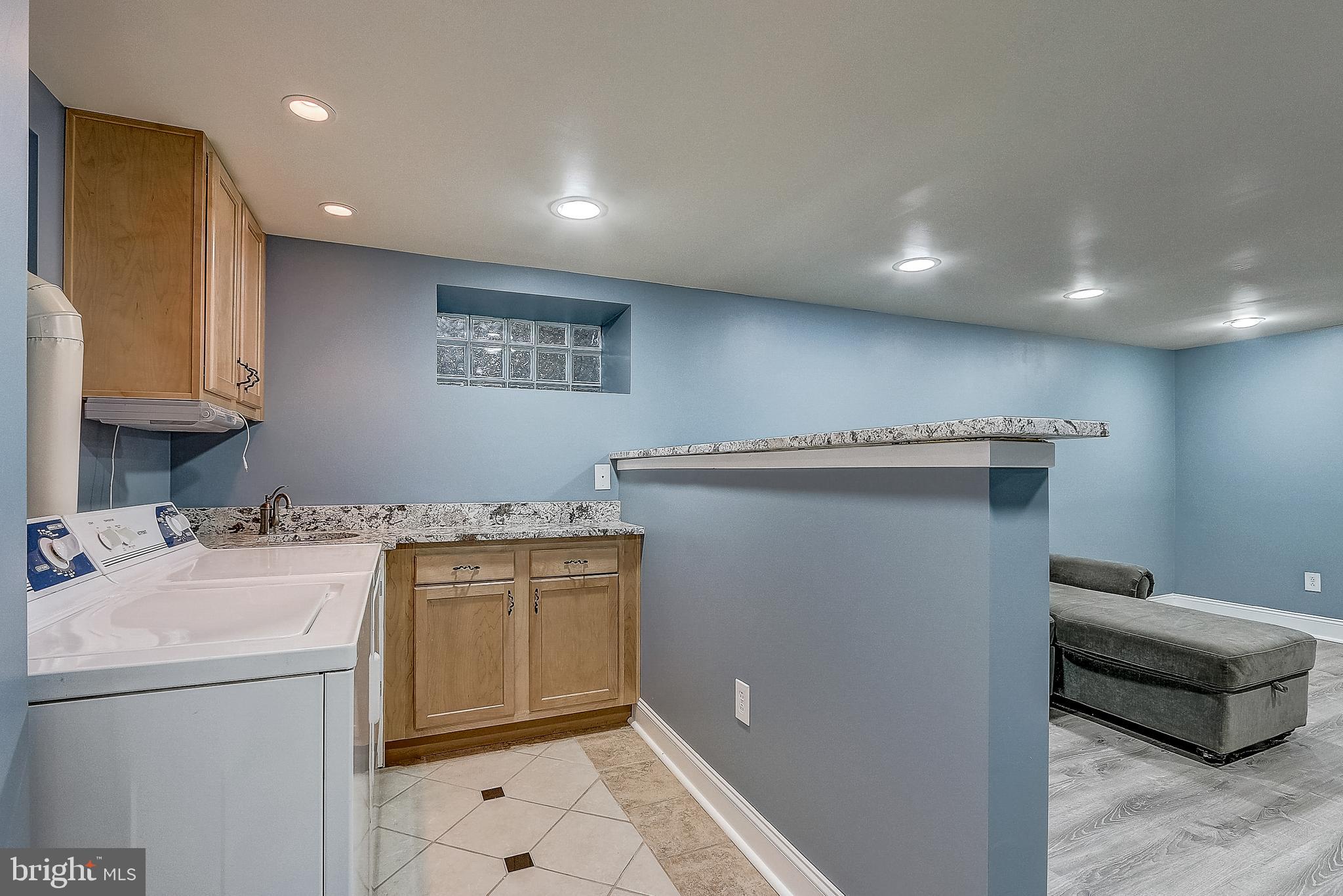 614 Warwick Road Baltimore, MD 21229 - Photo 22 of 44