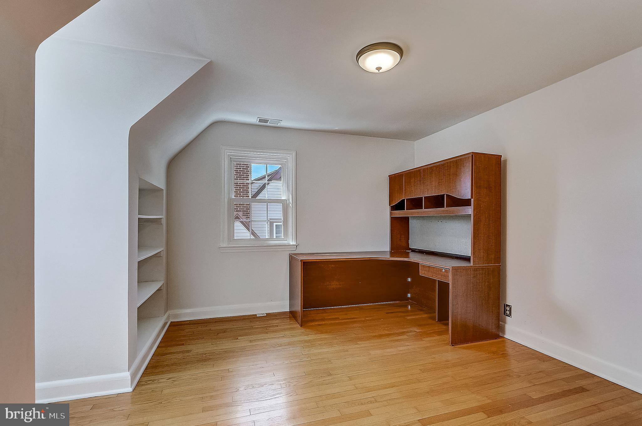 614 Warwick Road Baltimore, MD 21229 - Photo 26 of 44