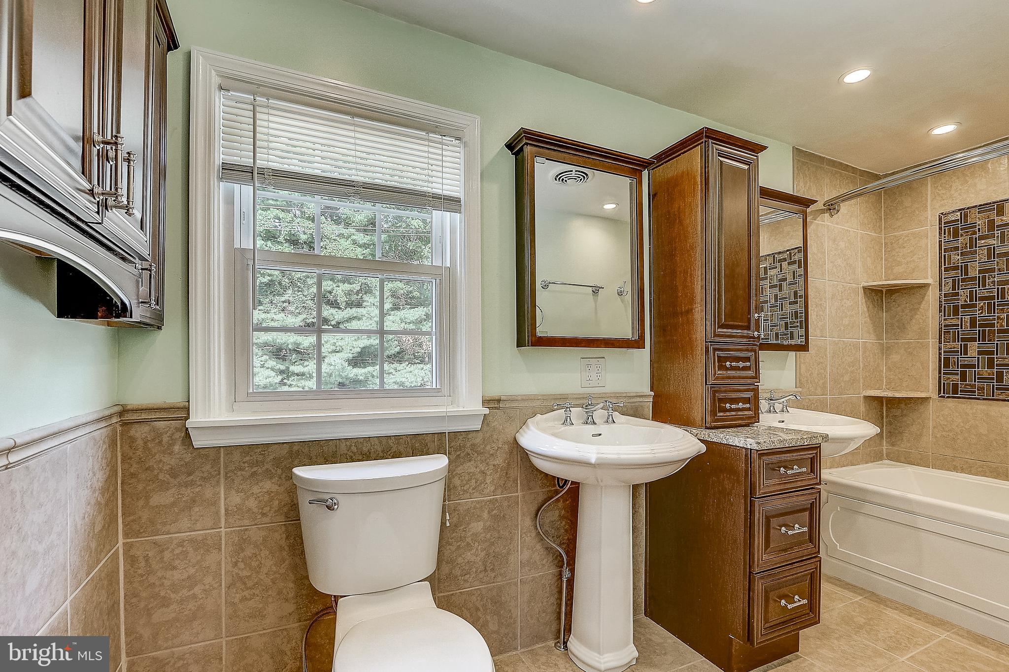 614 Warwick Road Baltimore, MD 21229 - Photo 30 of 44