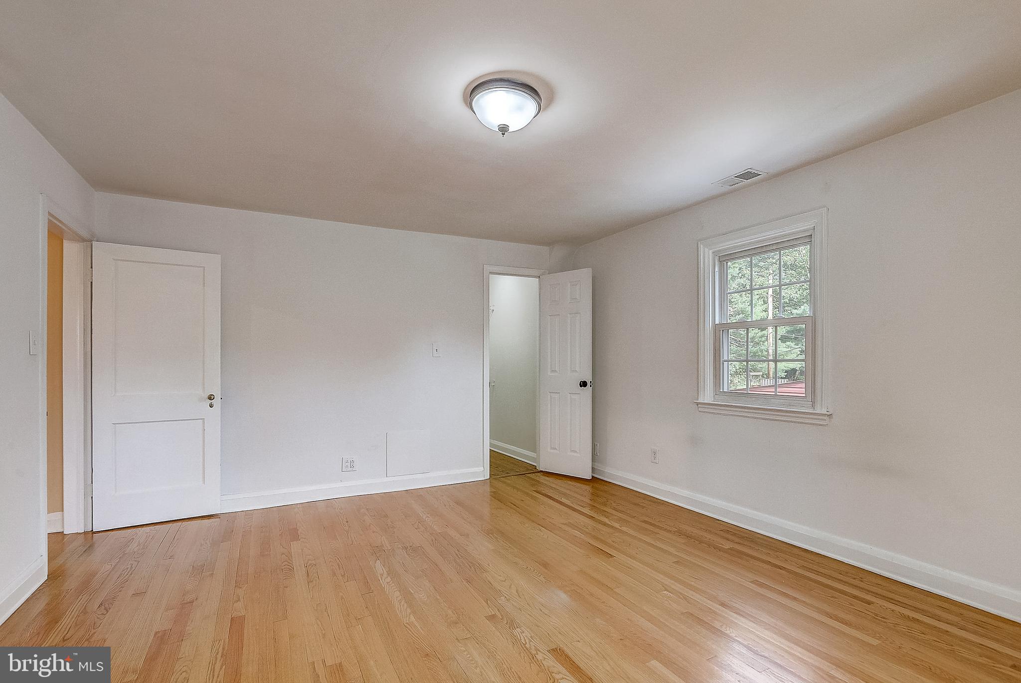 614 Warwick Road Baltimore, MD 21229 - Photo 35 of 44