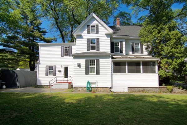 28 Maple Street Hamilton, MA 01982 - Photo 5 of 21