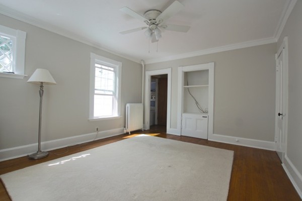 28 Maple Street Hamilton, MA 01982 - Photo 9 of 21