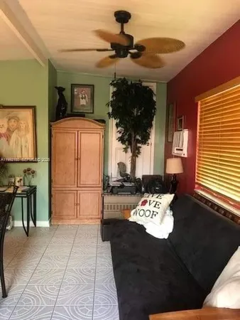 $1,295 | 1916 Coolidge Street, Unit 1, Hollywood, FL 33020