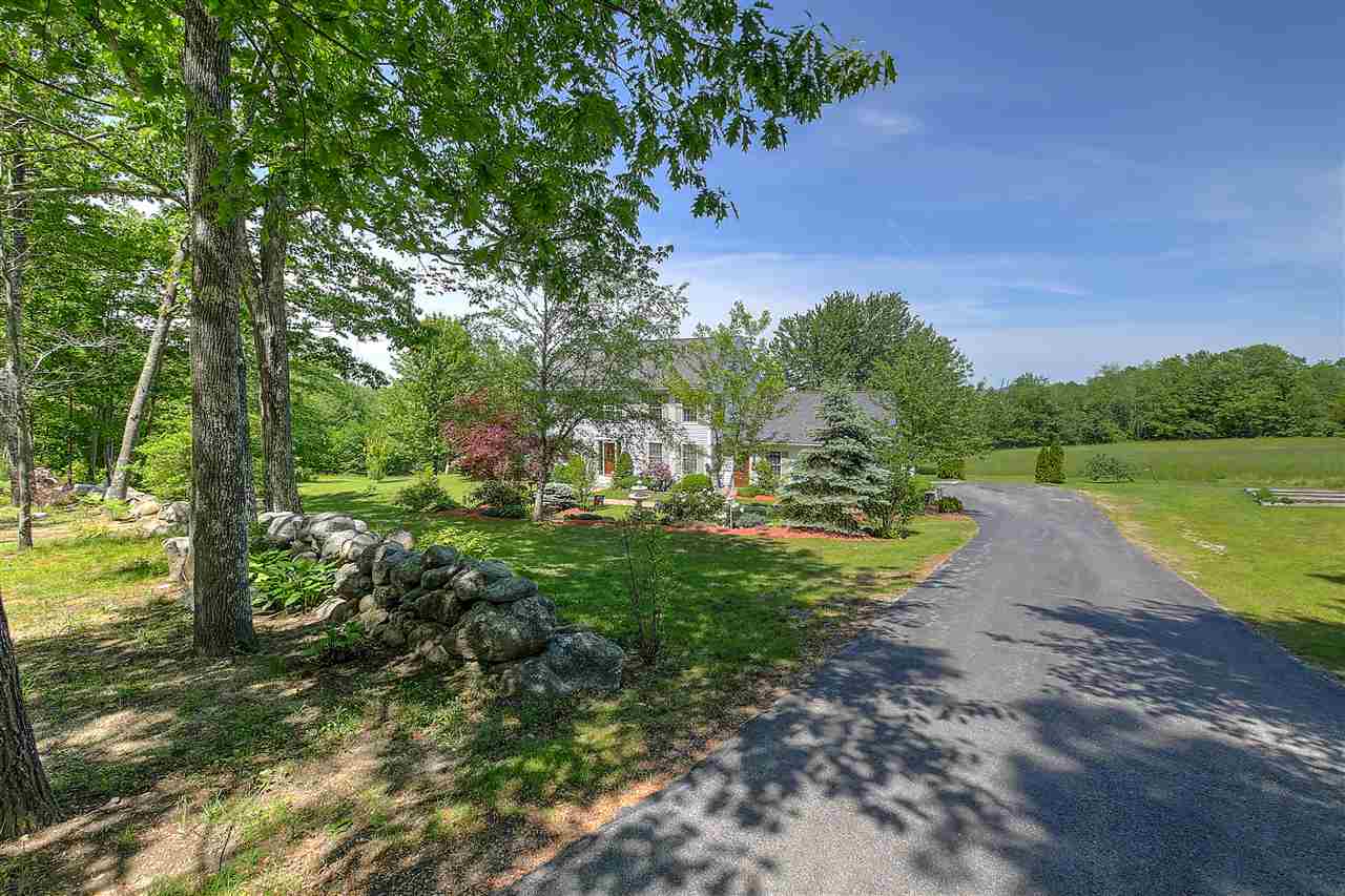 58 Diamond Hill Road Candia, NH 03034 - Photo 2 of 40