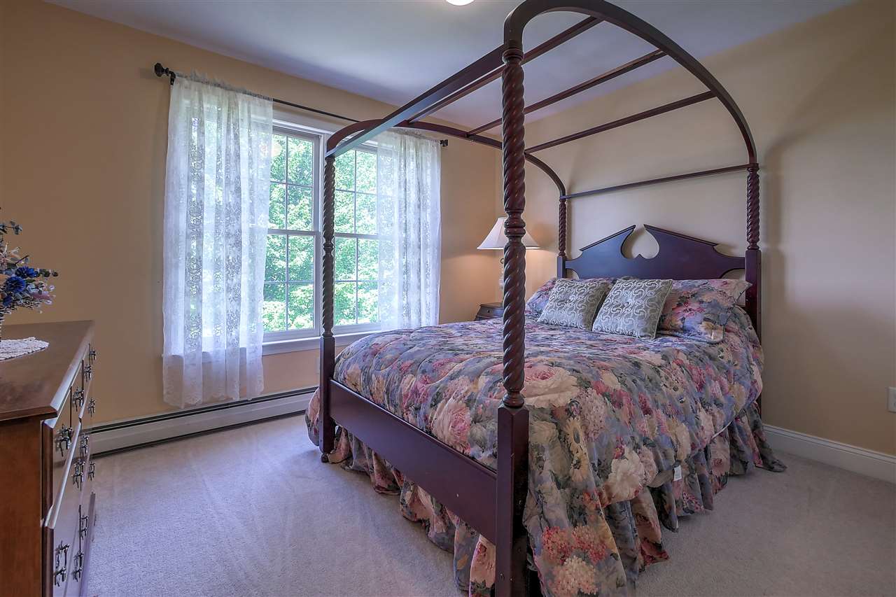 58 Diamond Hill Road Candia, NH 03034 - Photo 38 of 40