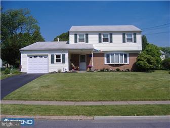 518 Lowell Road Warminster, PA 18974 - Photo 1 of 12