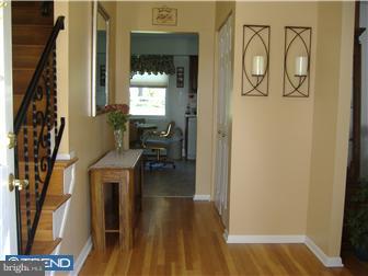 518 Lowell Road Warminster, PA 18974 - Photo 7 of 12 Foyer
