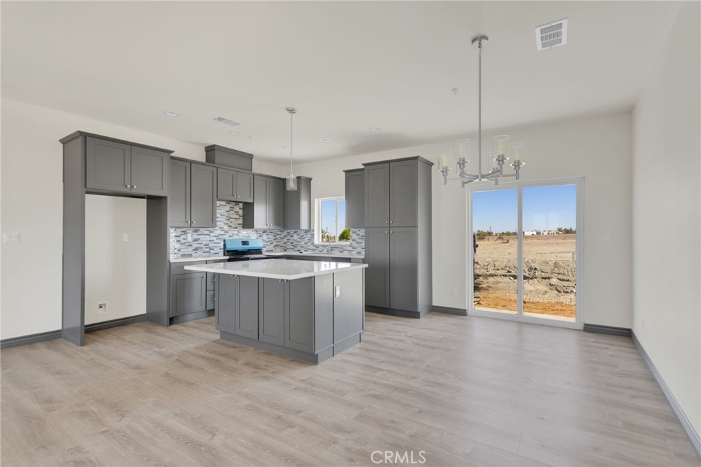 12015 Rosado Road Pinon Hills, CA 92372 - Photo 11 of 41