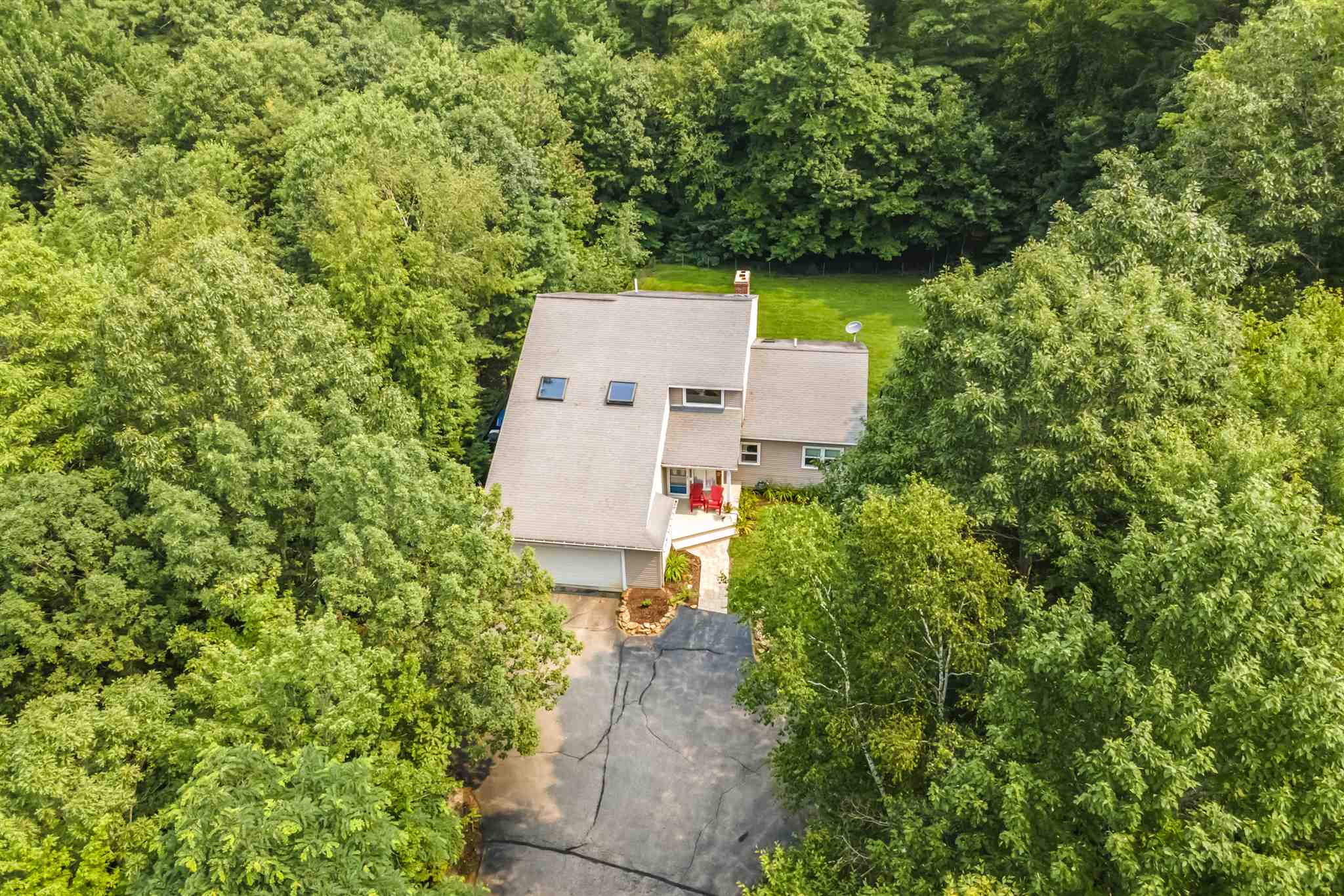 13 Sampson Road Rochester, NH 03867 - Photo 2 of 40