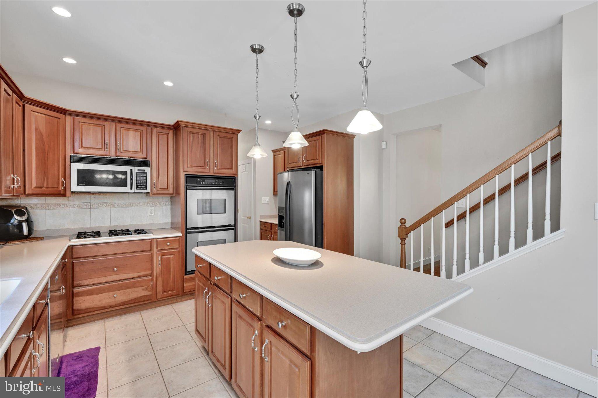 1712 Hill Road Reading, PA 19602 - Photo 10 of 37 Gallery Image 10