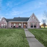 $825,000 | 554 Country Oaks Lane, Greenville, TX 75401