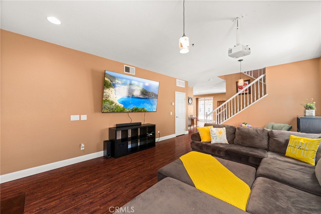 3693 Solandra Street Perris, CA 92571 - Photo 4 of 45