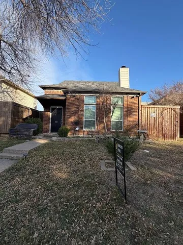 $2,395 | 4216 Phoenix Drive, Carrollton, TX 75010