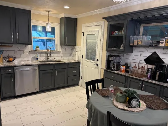 $2,395 | 4216 Phoenix Drive, Carrollton, TX 75010