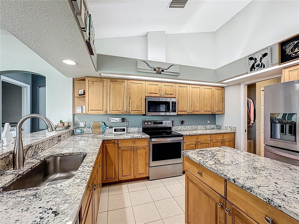 18002 Howling Wolf Run Parrish, FL 34219 - Photo 15 of 72