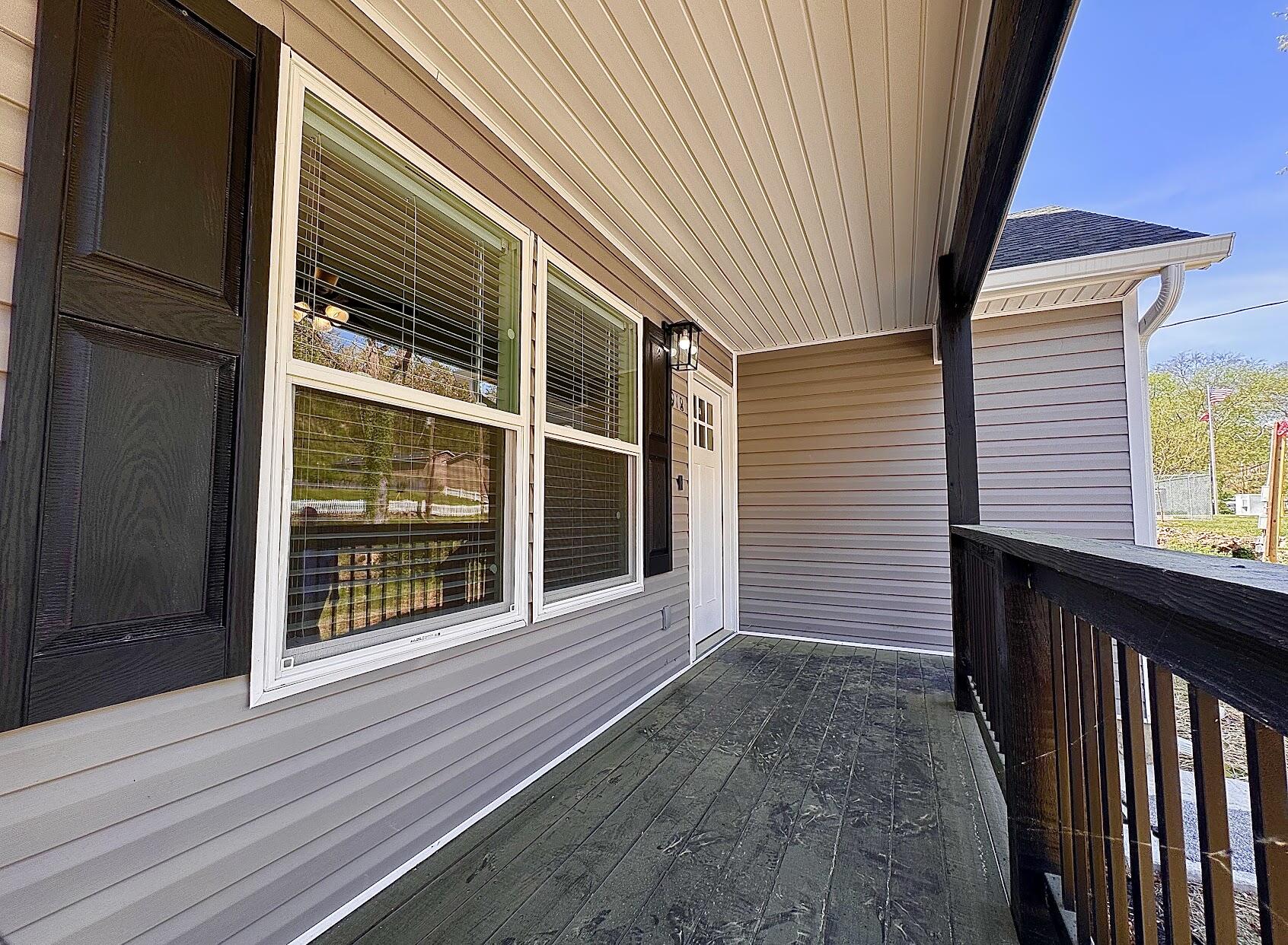 918 Shallowford Road Chattanooga, TN 37411 - Photo 3 of 31 Front Covered Porch