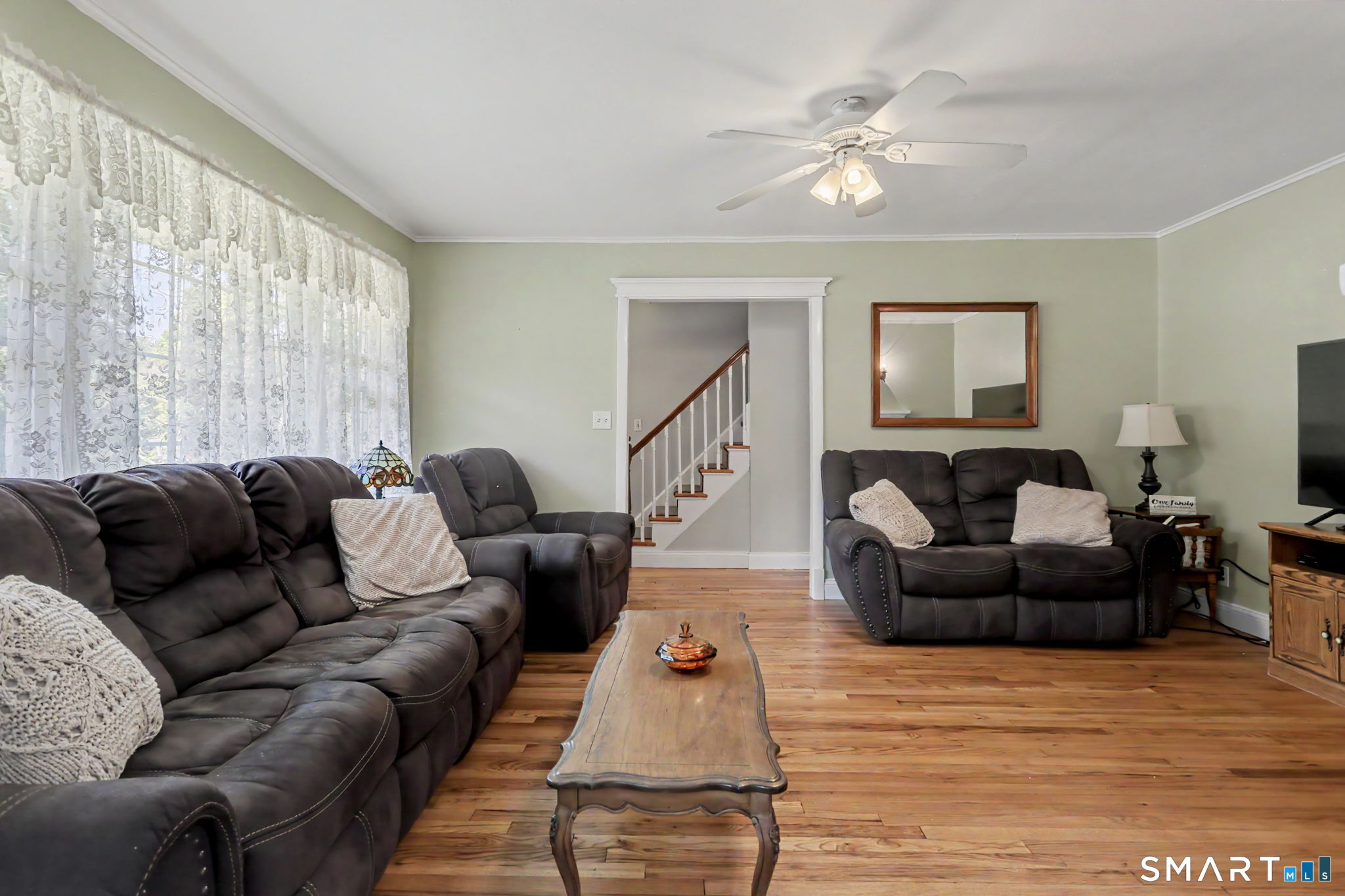 14 Peters Road Trumbull, CT 06611 - Photo 5 of 40