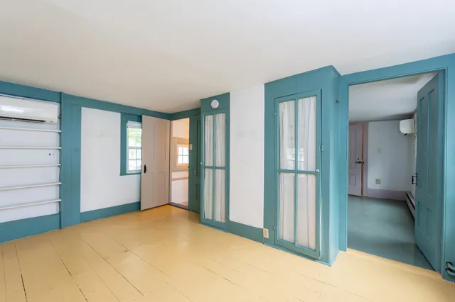 $650,000 | 10 Maple Street, Exeter, NH 03833