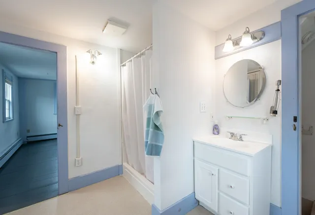 $650,000 | 10 Maple Street, Exeter, NH 03833