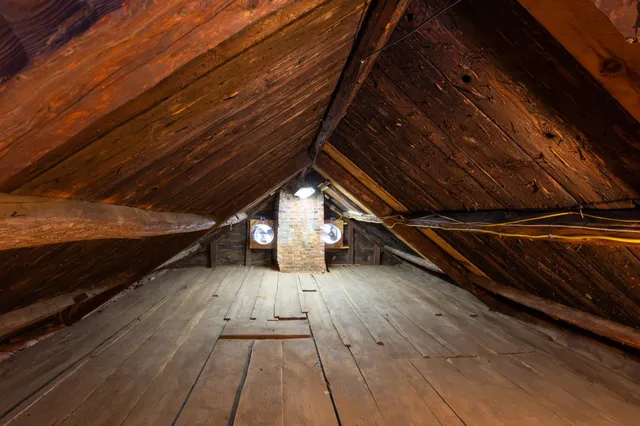 $650,000 | 10 Maple Street, Exeter, NH 03833