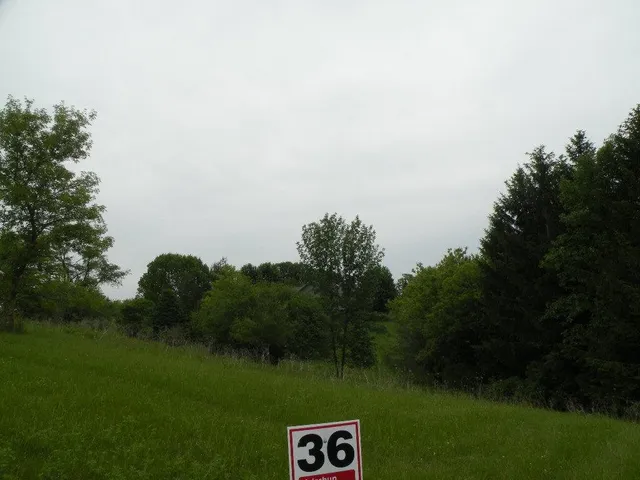 $34,900 | 301 Drumlin Loop, Ripon, WI 54971